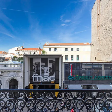 Lovely 2 Bed 2 Bath In On Rue Antibea Easy Walk To The Palais 224 Cannes